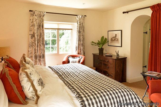 The Hare & Hounds Hotel تيتبري الغرفة الصورة