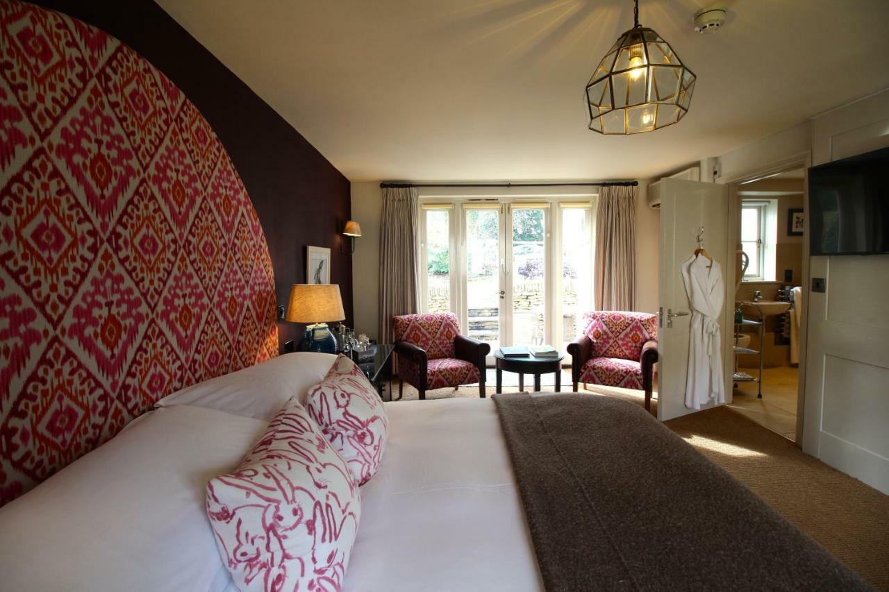 The Hare & Hounds Hotel تيتبري المظهر الخارجي الصورة